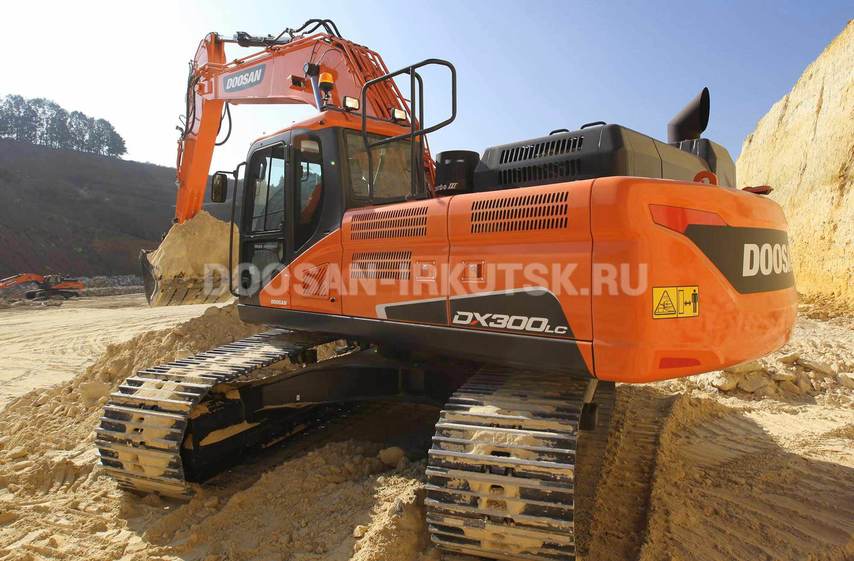 Doosan DX300LCA в наличии по выгодной цене в Иркутске