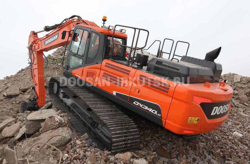 Doosan DX 340 LCA купить на выгодных условиях у дилера в Иркутске