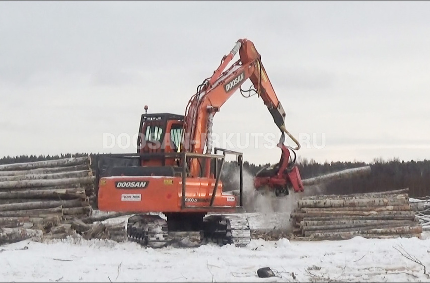 Экскаватор-харвестер-процессор DOOSAN DX 300