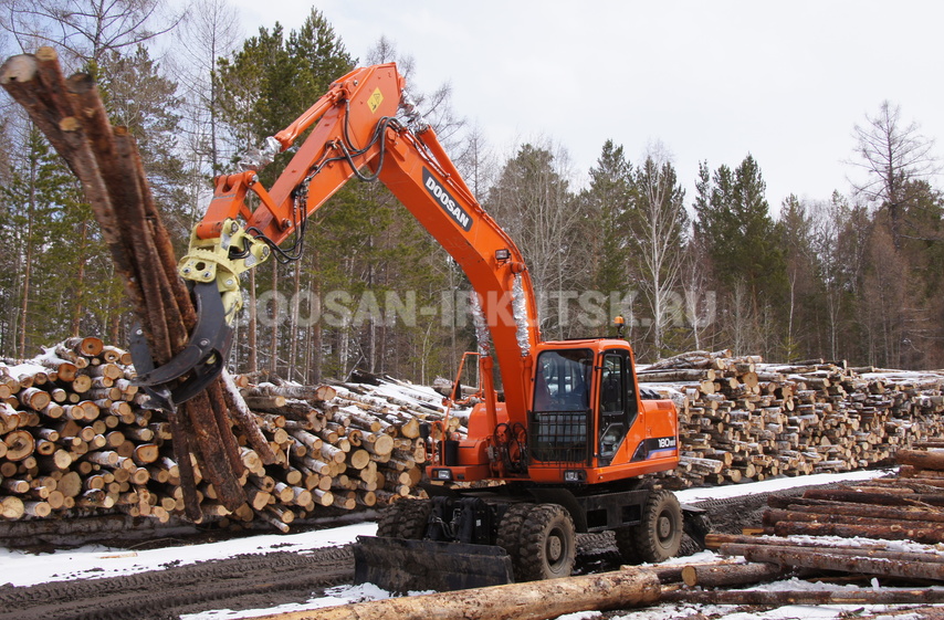 Бревноперегружатель колесный DOOSAN DX 210 WA